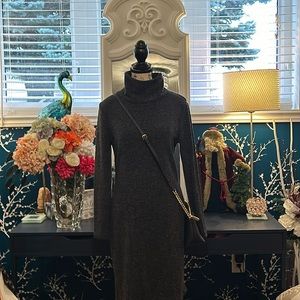 STUNNING BANANA REPUBLIC , DARK GREY LONG SWEATER DRESS SIZE S